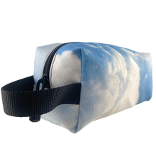 Load image into Gallery viewer, Heaven & Clouds Dopp Kit