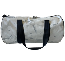 Load image into Gallery viewer, Multicam Apline Duffle Bag
